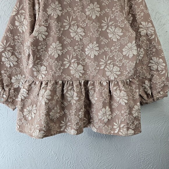 Entro VIctorian Blouse Sz Small Tan Floral Embroidred Boho Oversized Peplum Top - Picture 11 of 13